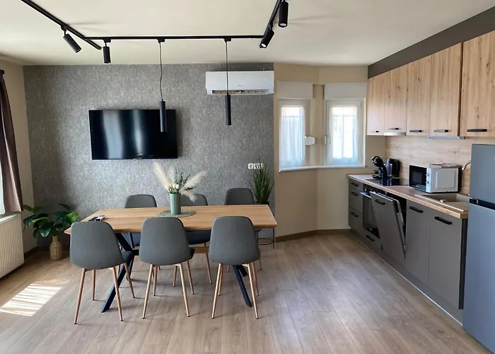 Trio Relax דירה קישקונמאישה